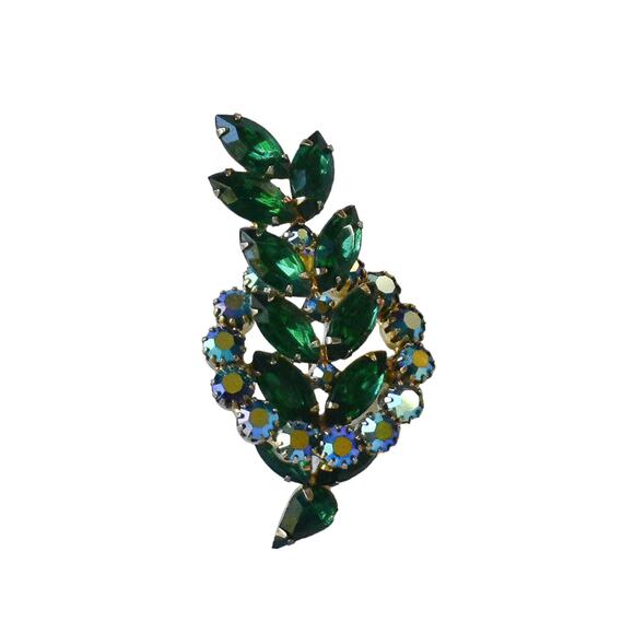 1960s Emerald Green Aurora Borealis Rhinestones Gold Plated Leaf Brooch Pin - Picture 1 of 4